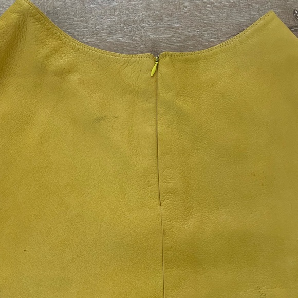 Vintage Versace Leather Skirt - Size small Size 4/6 - beautiful mini skirt - Picture 6 of 8